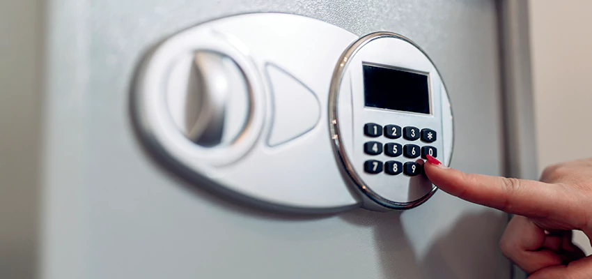 Jewelry Safe Cracking in San Clemente, California